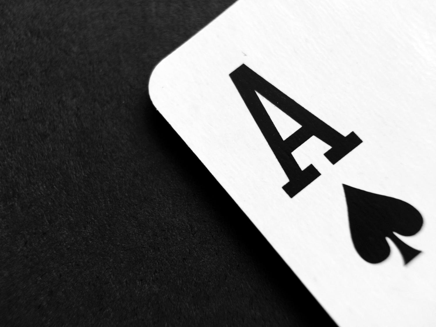 Expert Interviews: Top Professional Blackjack Players Share Their Secrets.